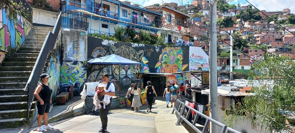 Comuna 13 viaja a lo loco